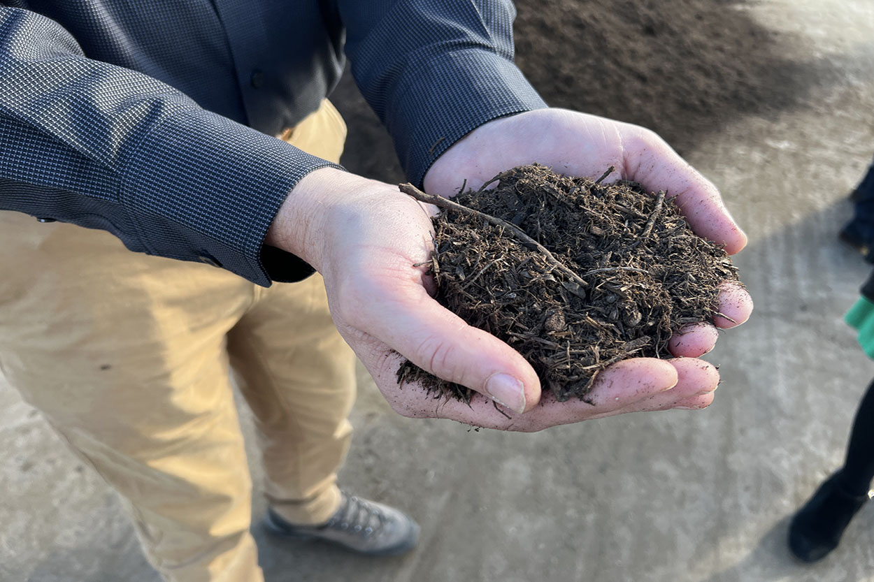 Compost at the City of Phoenix Facility. Courtesy City of Phoenix Public Works.